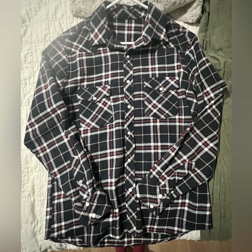 Vintage navy plaid flannel button down, size M